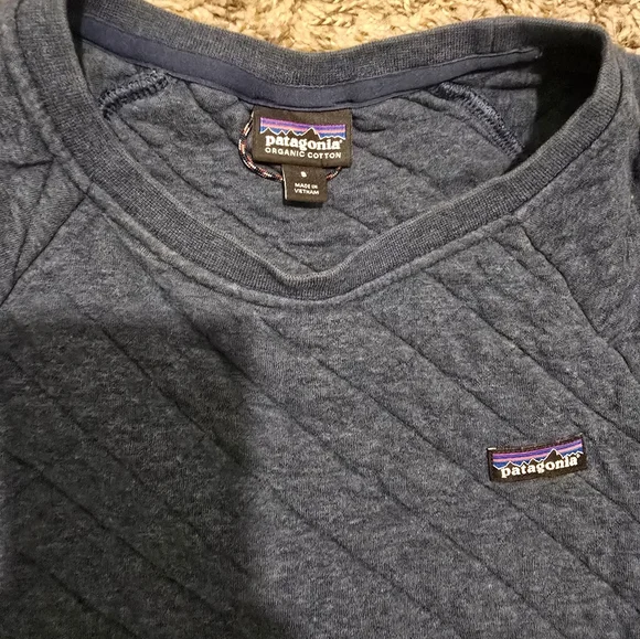 Patagonia Womens Navy Quilted Crewneck Sweatshirt - Picture 3 of 3
